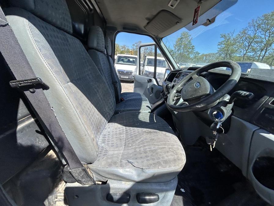 2008 Ford Transit – Model: Transit 85 T280 FWD – RA08XXW