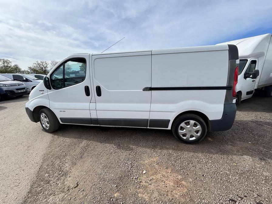 2010 Renault Trafic – Model: Trafic LL29 Extra dCi – EJ10EET