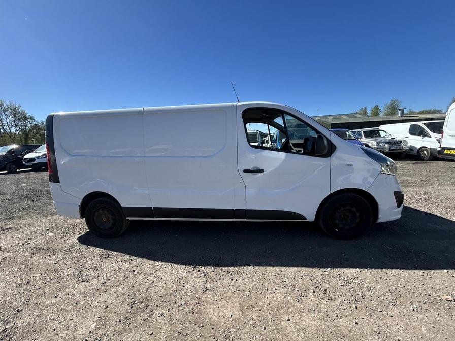 2018 Vauxhall Vivaro – Model: Vivaro  2900 Sportive CDTi – DP18WYS