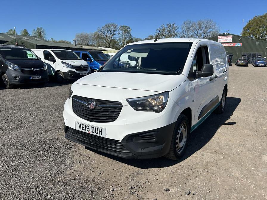 2019 Vauxhall Combo – Model: Combo 2300 Edition S/S – VE19DUH