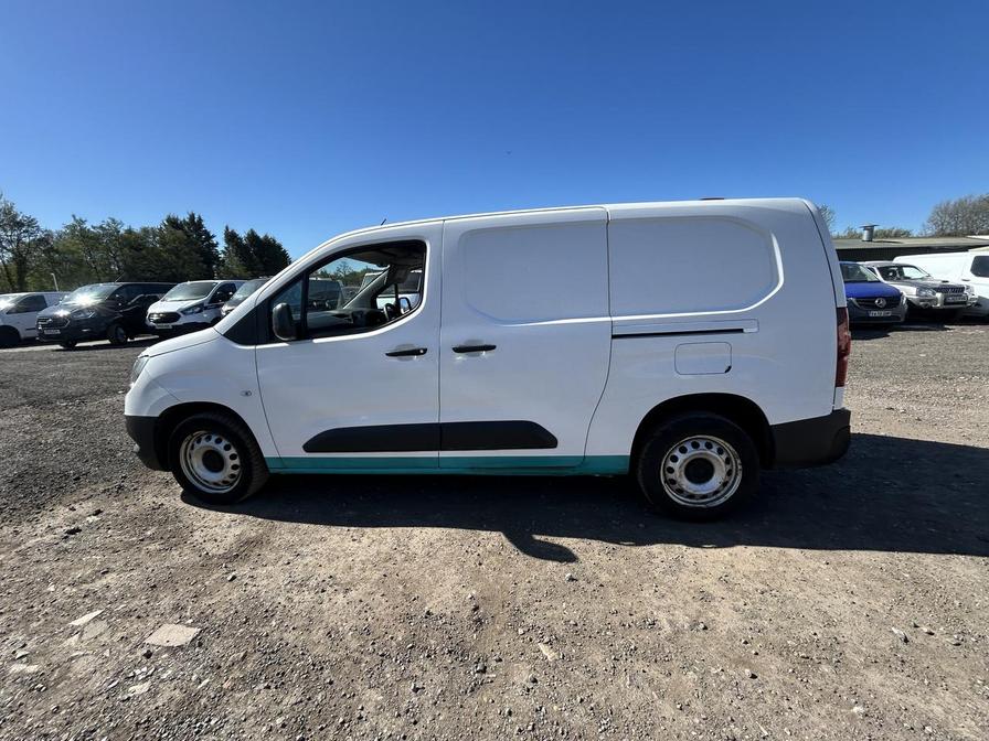 2019 Vauxhall Combo – Model: Combo 2300 Edition S/S – VE19DUH