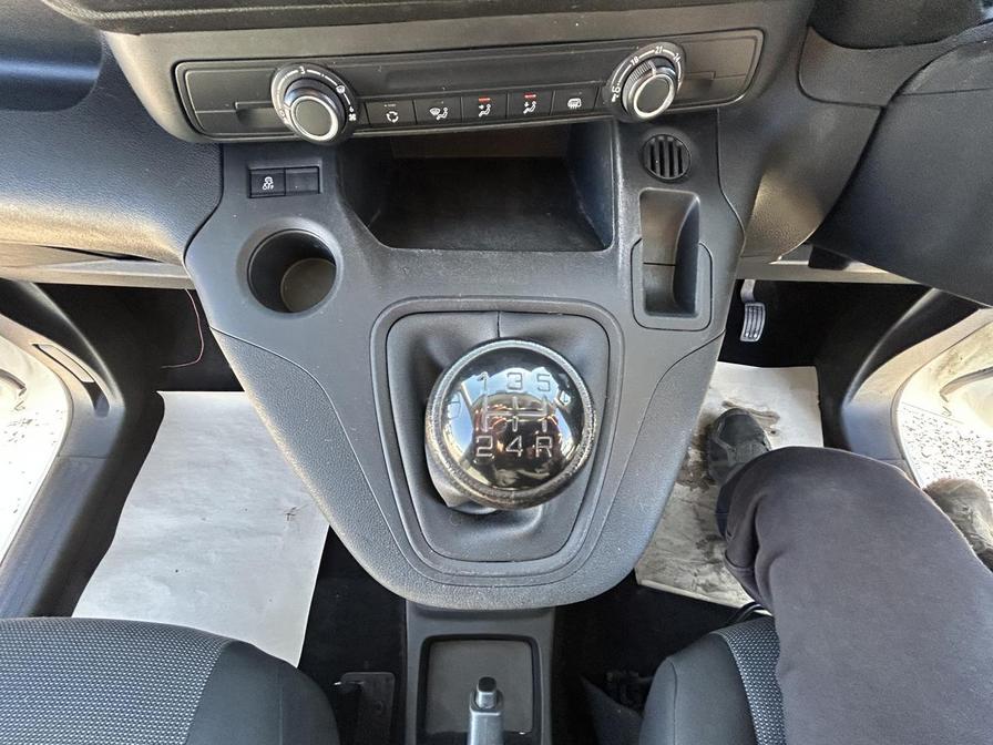 2019 Vauxhall Combo – Model: Combo 2300 Edition S/S – VE19DUH