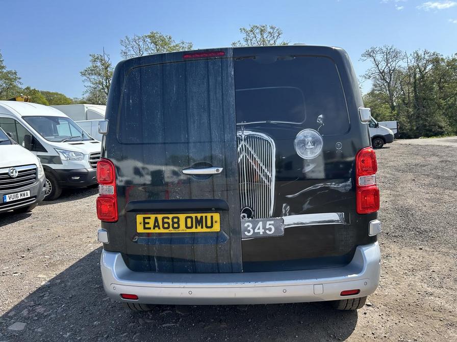 2018 Citroen Dispatch – Model: Dispatch 1400 Enterprise+ Blue HDi S/S – EA68OMU