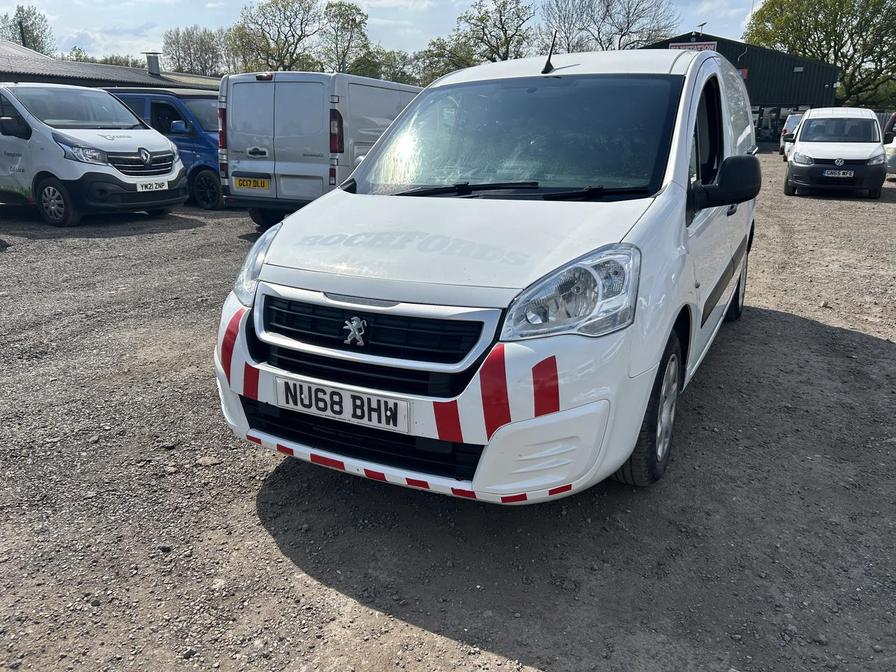 2018 Peugeot Partner – Model: Partner Professional L1 Blue HDi – NU68BHW