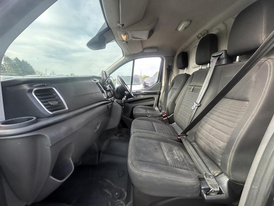 2022 Ford Transit Custom – Model: Transit Custom 280 Limited EcoBlue – WP71YGA