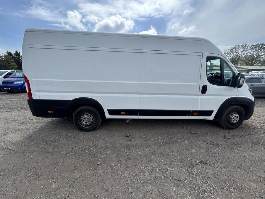 2018 Peugeot Boxer – Model: Boxer 435 Professional L4H2 Blue HDi – CE68AHJ