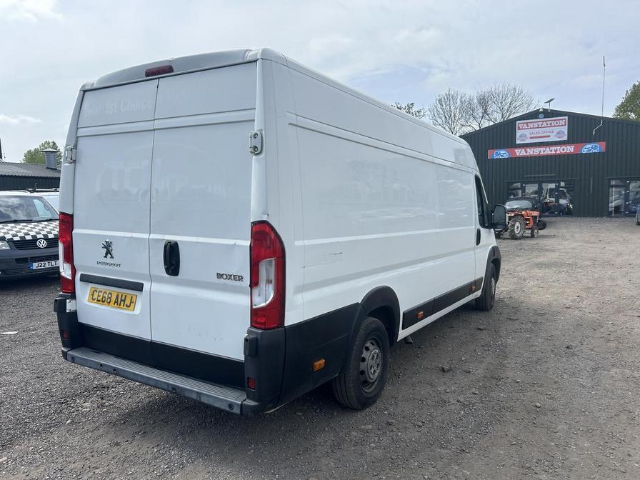 2018 Peugeot Boxer – Model: Boxer 435 Professional L4H2 Blue HDi – CE68AHJ