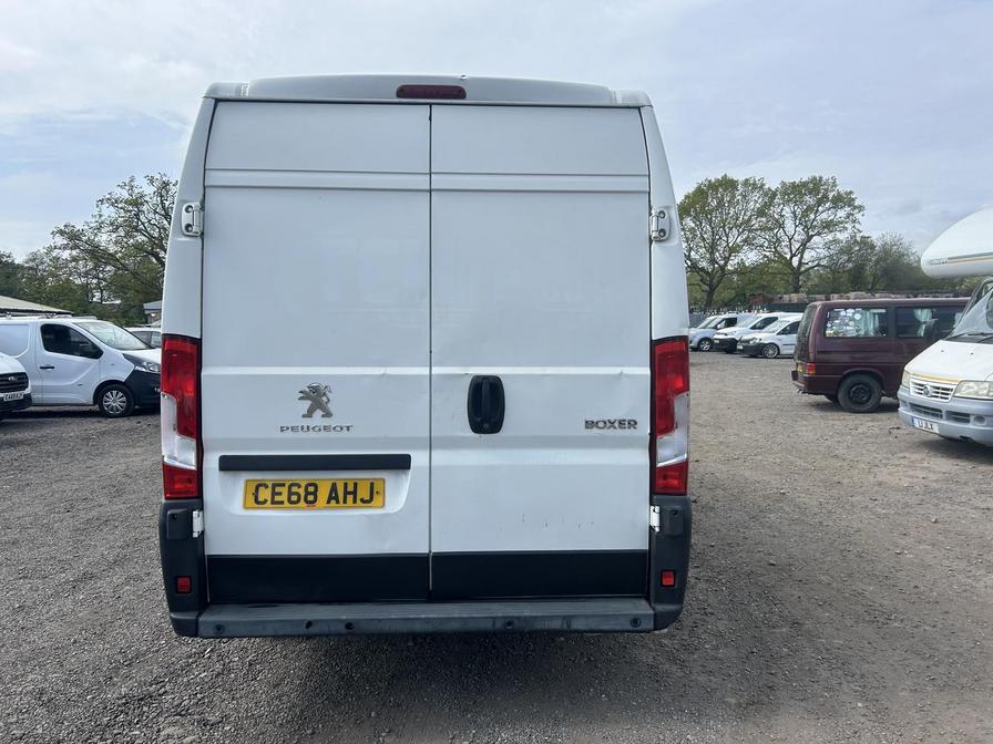 2018 Peugeot Boxer – Model: Boxer 435 Professional L4H2 Blue HDi – CE68AHJ