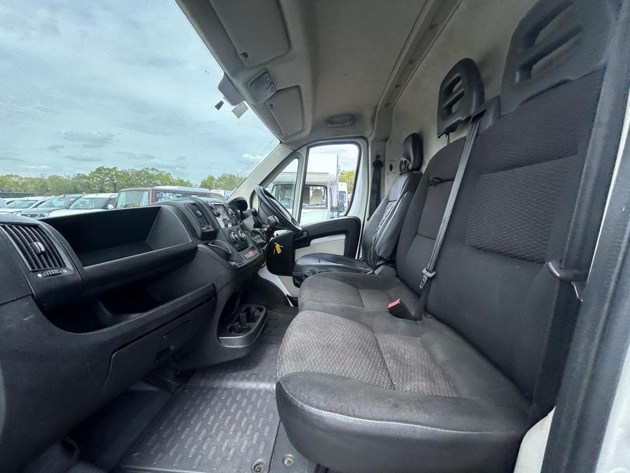 2018 Peugeot Boxer – Model: Boxer 435 Professional L4H2 Blue HDi – CE68AHJ