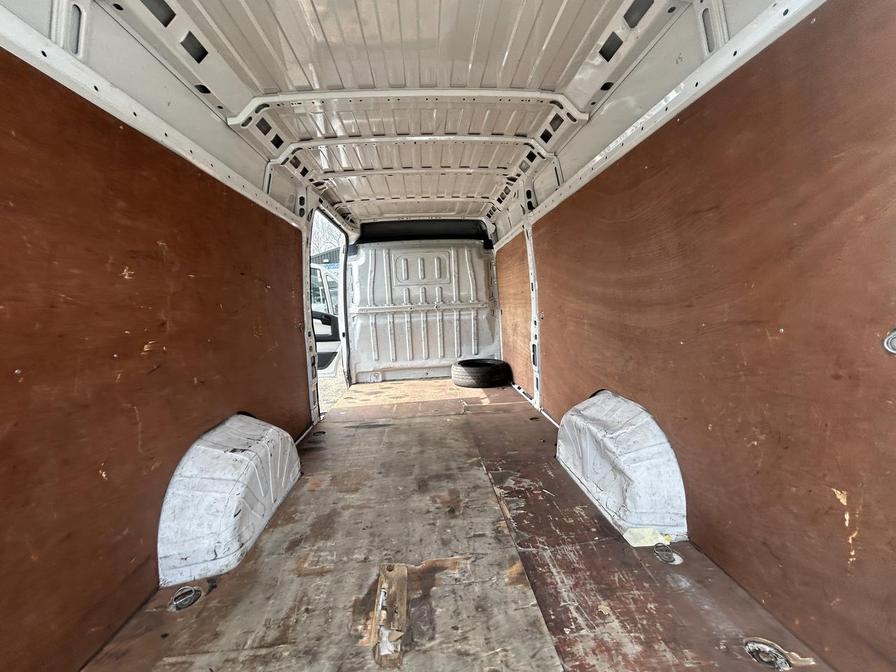 2018 Peugeot Boxer – Model: Boxer 435 Professional L4H2 Blue HDi – CE68AHJ