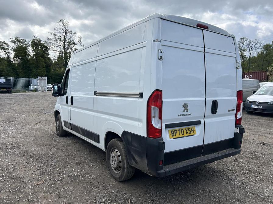 2021 Peugeot Boxer – Model: Boxer 335 Professional L2H2 Blue HDi – BP70XSH