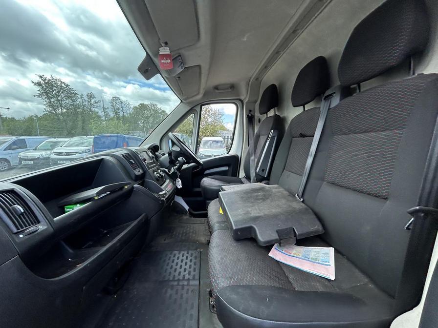 2021 Peugeot Boxer – Model: Boxer 335 Professional L2H2 Blue HDi – BP70XSH