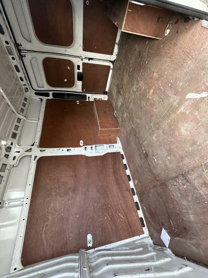 2021 Peugeot Boxer – Model: Boxer 335 Professional L2H2 Blue HDi – BP70XSH