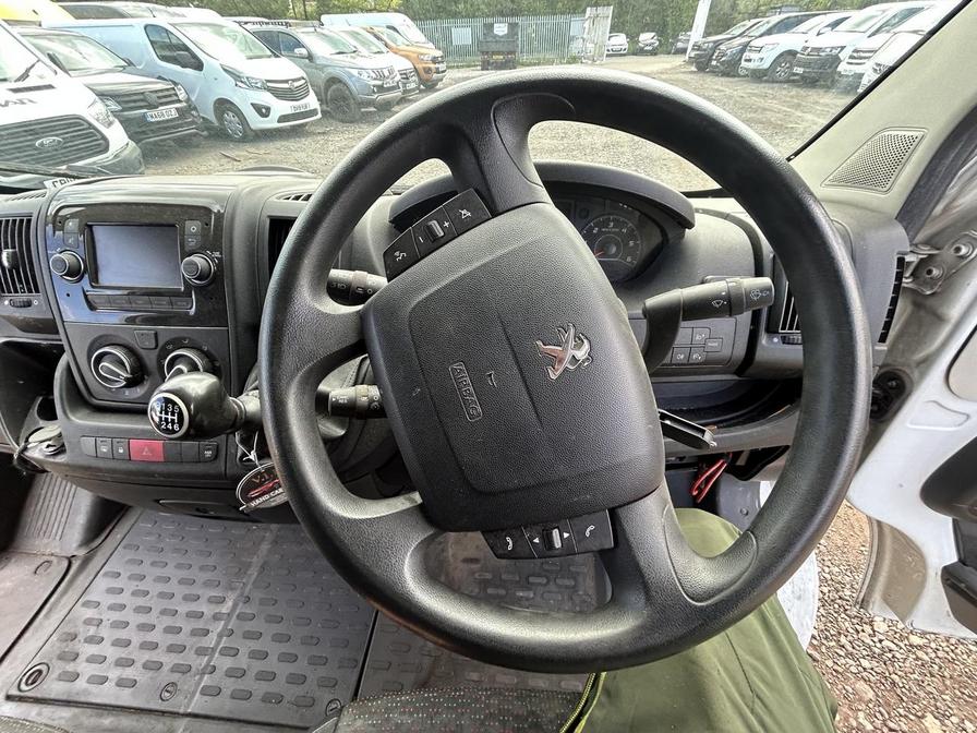 2021 Peugeot Boxer – Model: Boxer 335 Professional L2H2 Blue HDi – BP70XSH
