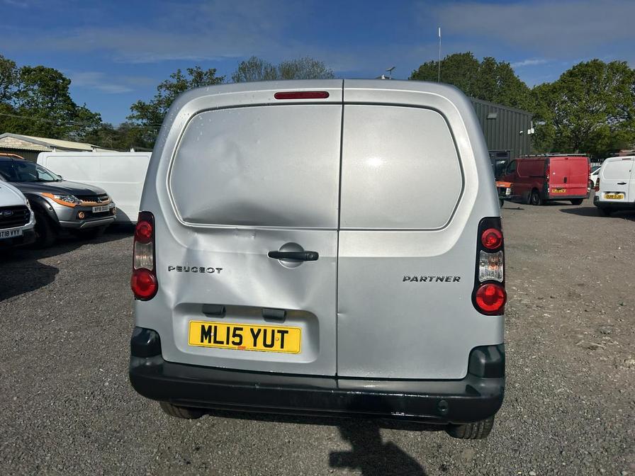 2015 Peugeot Partner – Model: Partner 850 S L1 HDi – ML15YUT