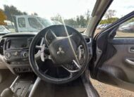 2016 Mitsubishi L200 – Model: L200 Barbarian Double Cab DI-D Auto – WP16JRO
