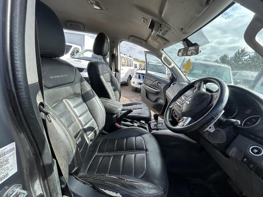 2016 Mitsubishi L200 – Model: L200 Barbarian Double Cab DI-D Auto – WP16JRO