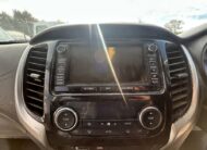 2016 Mitsubishi L200 – Model: L200 Barbarian Double Cab DI-D Auto – WP16JRO