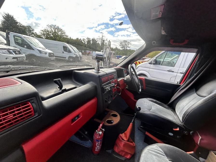 1996 Volkswagen Transporter – Model: 800 Special TD SWB – P102NCA