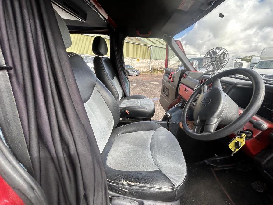 1996 Volkswagen Transporter – Model: 800 Special TD SWB – P102NCA