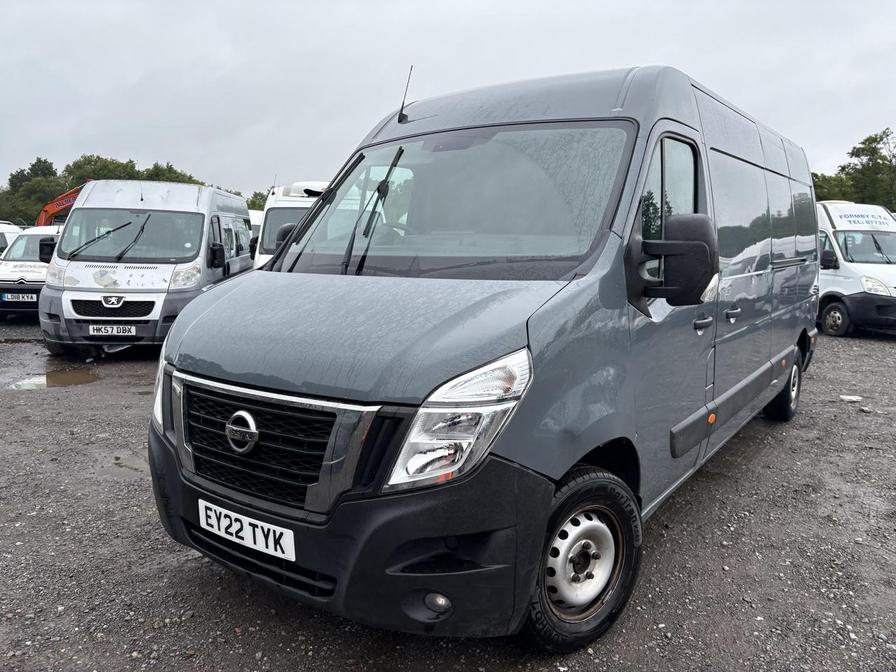 2022 Nissan Interstar – Model: Interstar Tekna dCi – EY22TYK