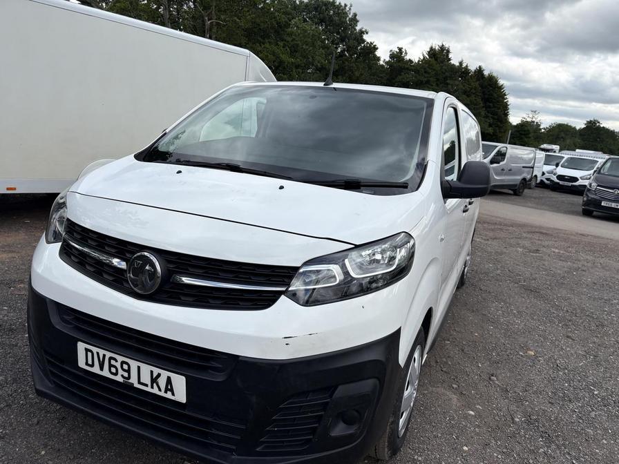 2019 Vauxhall Vivaro – Model: Vivaro  3100 Edition S/S – DV69LKA