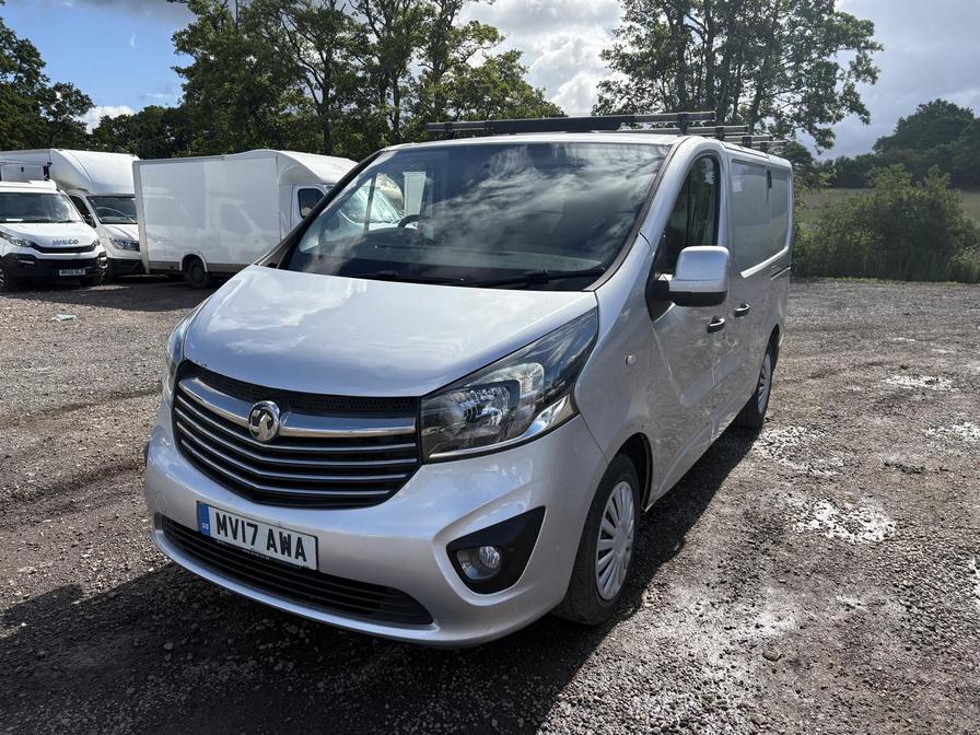 2017 Vauxhall Vivaro – Model: Vivaro 2700 Sport CDTi BT S/S – MV17AWA