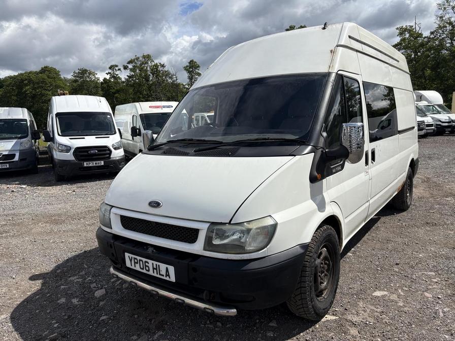 2006 Ford Transit – Model: Transit 350 LWB – YP06HLA