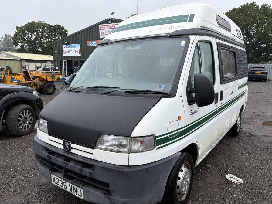2000 Peugeot Boxer – Model: Boxer 270 MWB – X236VNJ