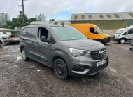 2022 Vauxhall Combo – Model: Combo 2300 Sportive TD – OV22URP