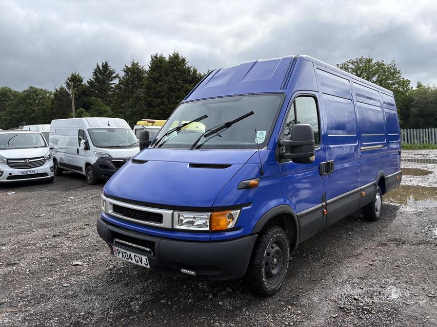 2004 Iveco Daily – Model: Daily 35S12 LWB – PX04GVJ