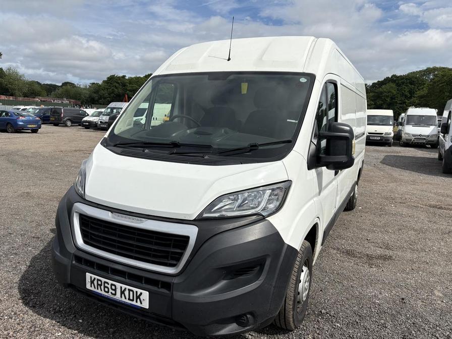 2019 Peugeot Boxer – Model: Boxer 335 Professional L3H2 Blue HDi – KR69KDK