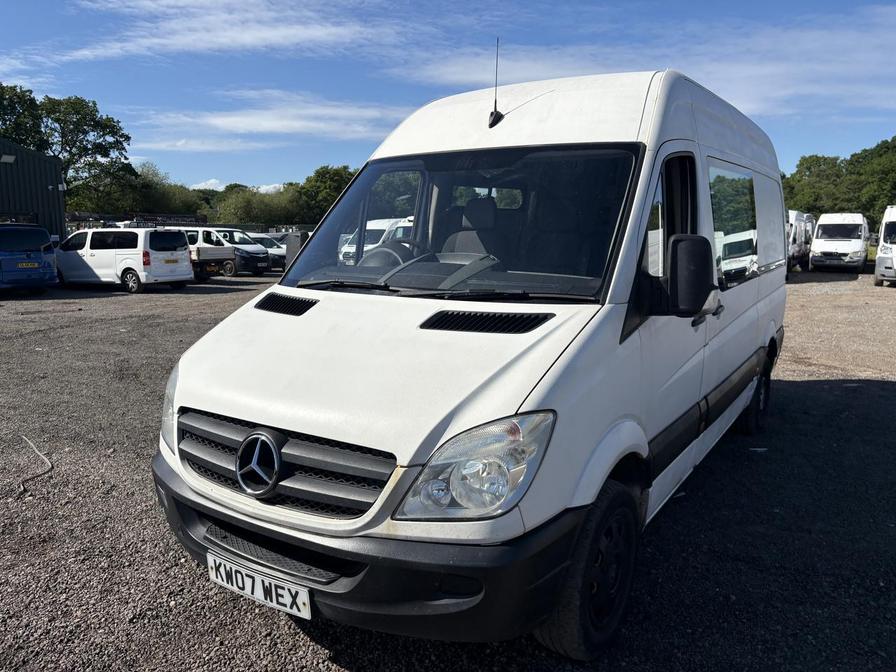 2007 Mercedes-Benz Sprinter – Model: Sprinter 311 CDi MWB – KW07WEX