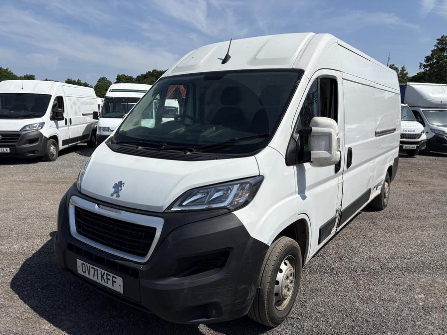 2021 Peugeot Boxer – Model: Boxer 335 Professional L3H2 Blue HDi – OV71KFF