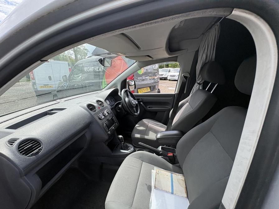 2015 Volkswagen Caddy – Model: Caddy C20 Highline TDI BlueMotion Technology Semi-Auto – GU15EWE