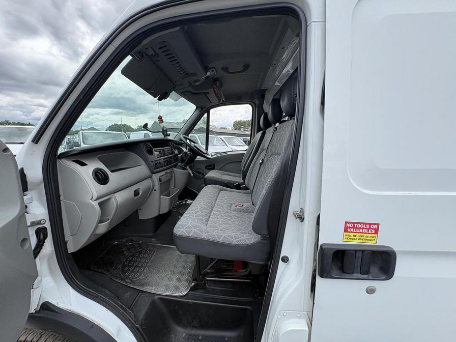 2007 Renault Master – Model: Master MM35 dCi 120 Semi-Auto – GK57XWU