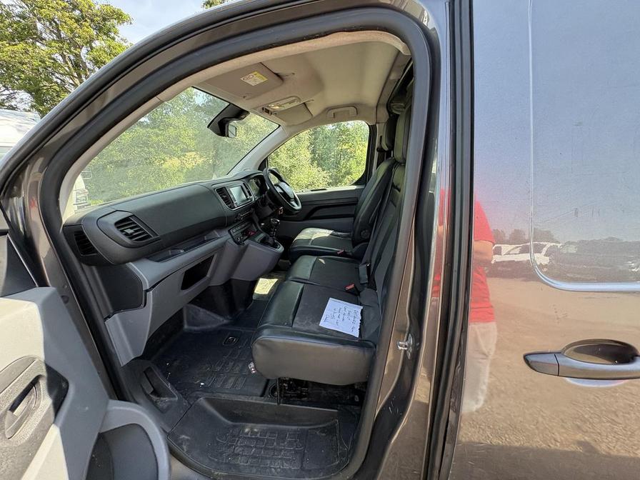 2018 Citroen Dispatch – Model: Dispatch 1000 Enterprise Blue HDi S/S – LC18MMU