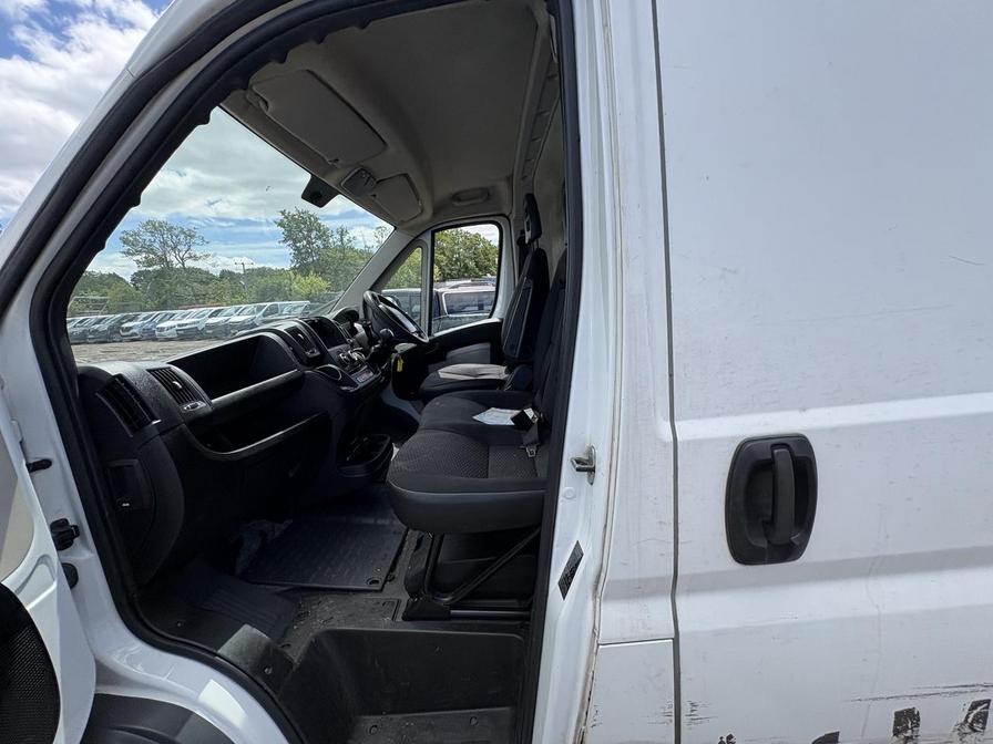 2018 Peugeot Boxer – Model: Boxer 435 Professional L4H2 Blue HDi – MJ18FXG