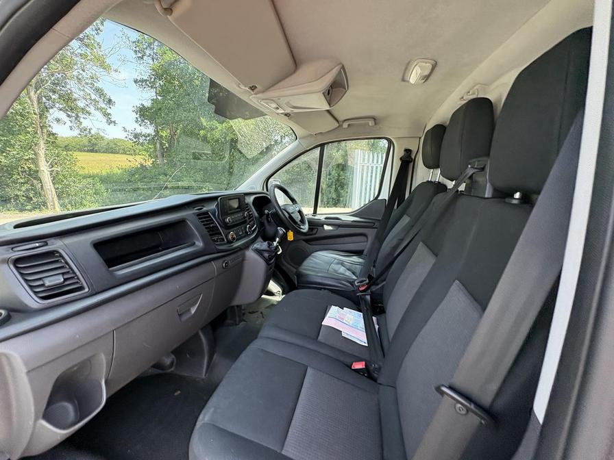 2019 Ford Transit Custom – Model: Transit Custom 340 Leader EcoBlue – EA69KGO