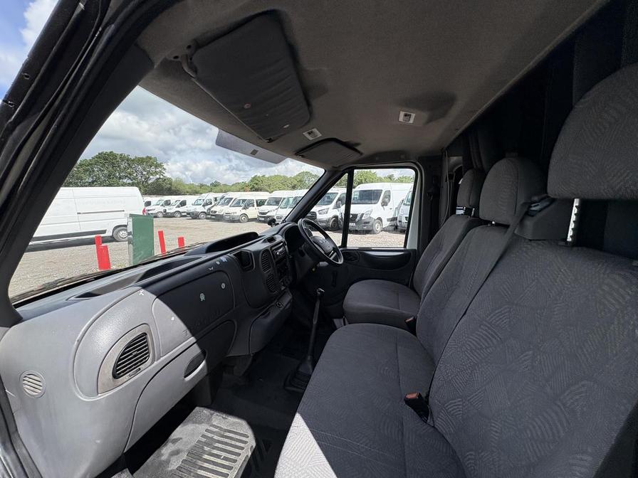 2006 Ford Transit – Model: Transit 350 LWB – YP06HLA