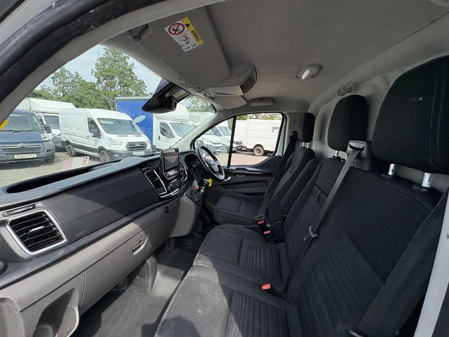 2022 Ford Transit Custom – Model: Transit Custom 300 Limited EcoBlue – BK22EOL