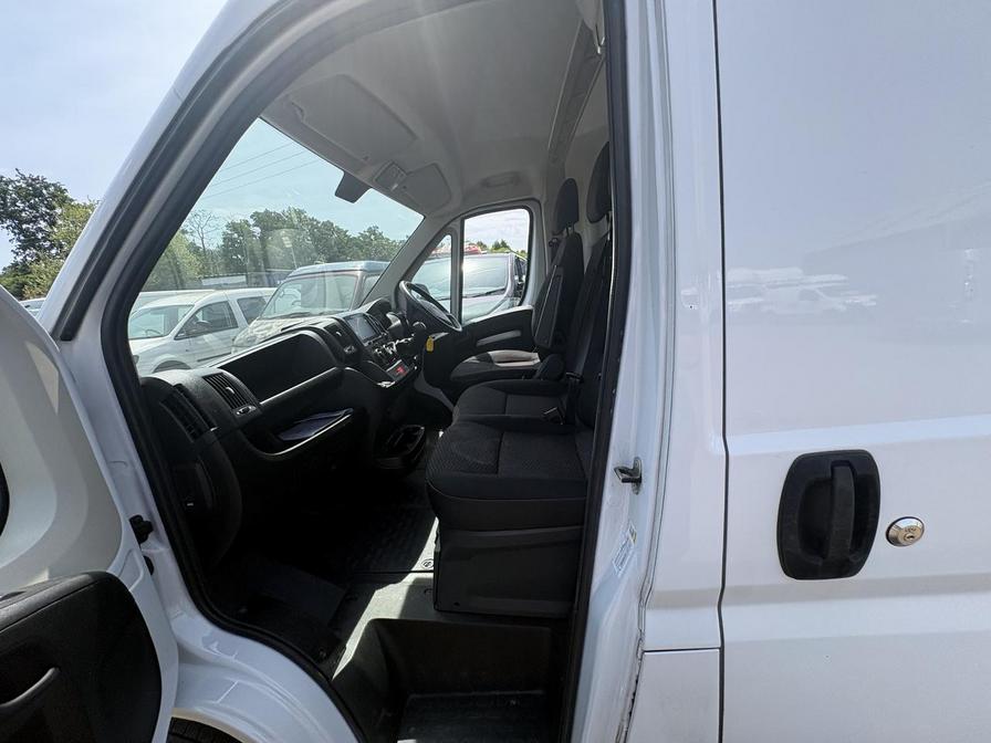 2024 Citroen Relay – Model: Relay 35L3H2 Enterprise Edition Blue HDi SS – MJ24HBO