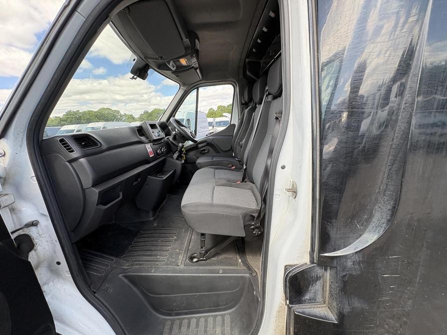 2022 Renault Master – Model: Master LL35 Business Blue dCi – WV72NXR