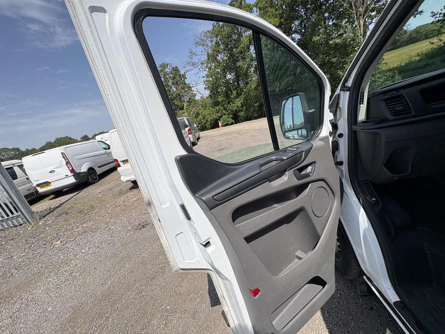 2019 Ford Transit Custom – Model: Transit Custom 340 Leader EcoBlue – EA69KGO