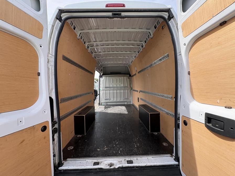 2022 Peugeot Boxer – Model: Boxer 435 Professional L4H3 BHDi – FV22VEW