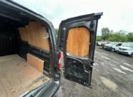 2022 Vauxhall Combo – Model: Combo 2300 Sportive TD – OV22URP