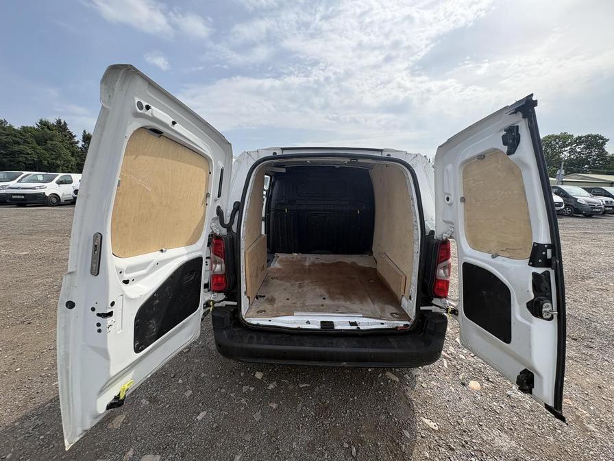 2020 Citroen Berlingo – Model: Berlingo 650 Enterprise Blue HDi – FY20FVT