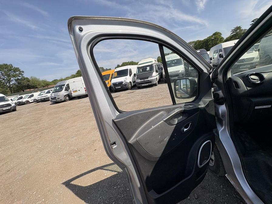 2019 Vauxhall Vivaro – Model: Vivaro 2700 Sportive CDTi – KO19JXW