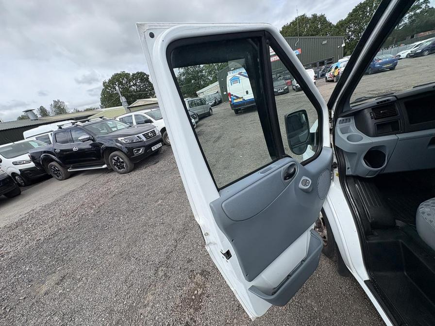 2013 Ford Transit – Model: Transit 100 T250 FWD – RF62FYM