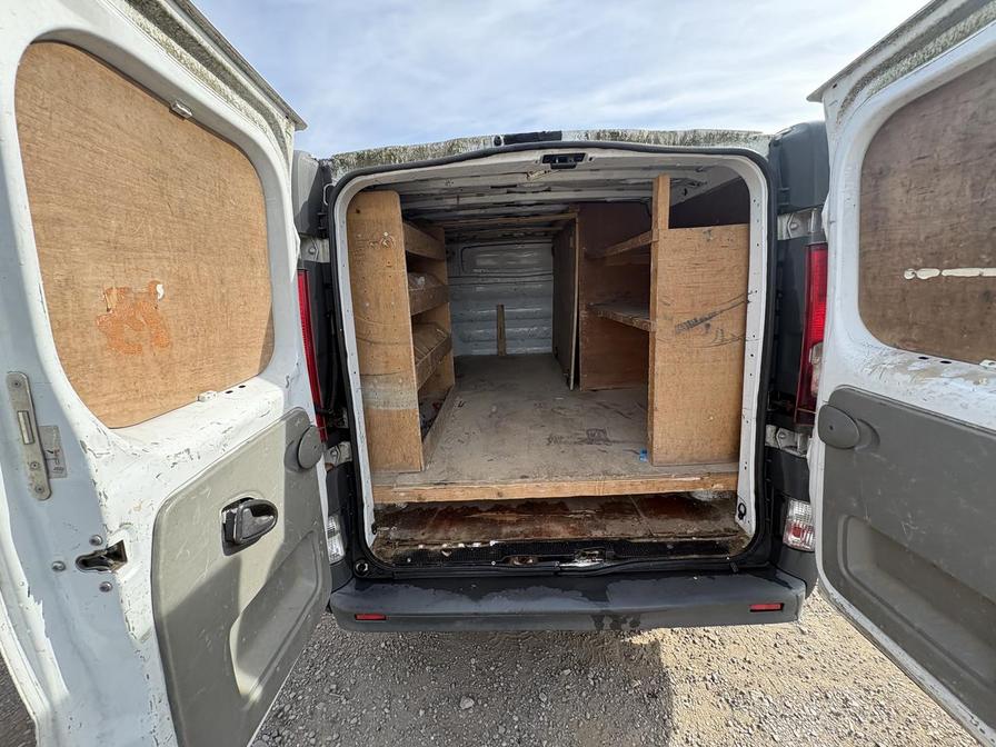 2011 Vauxhall Vivaro – Model: Vivaro 2900 CDTi 113 LWB – DN61FFP